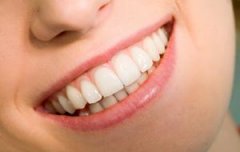 快速美白牙齿的方法有吗?